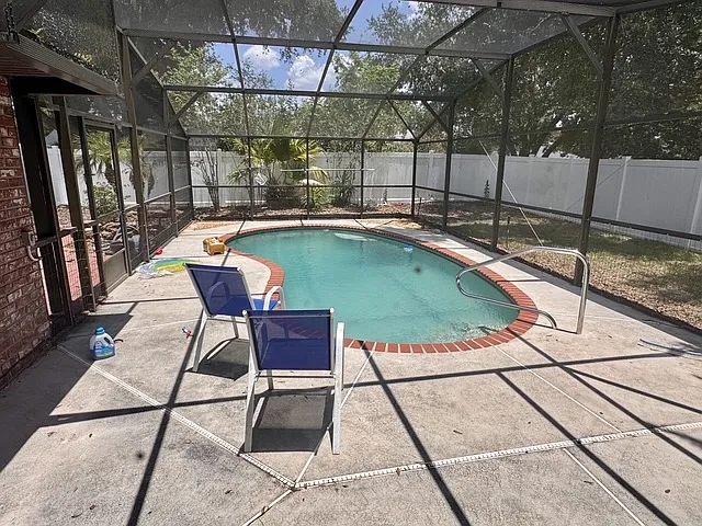 36817 Sandy Ln — Photo 2