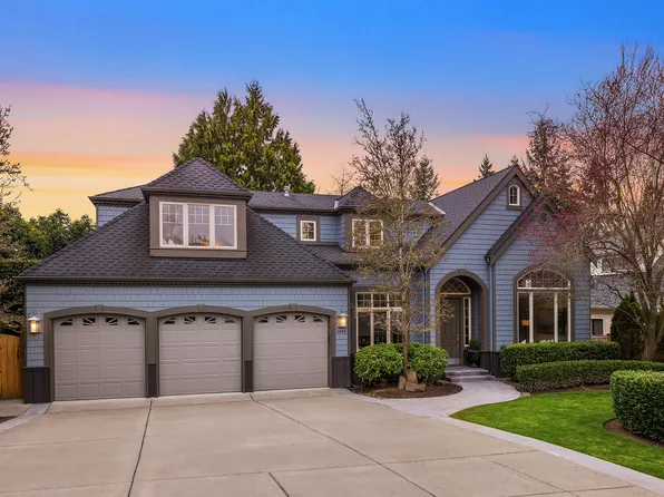 3039 92nd Pl NE, Clyde Hill, WA 98004
