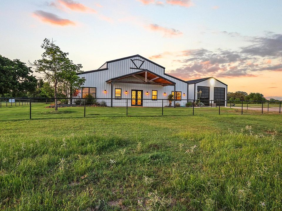 1st image of 435 Timber Ridge Lake Rd
