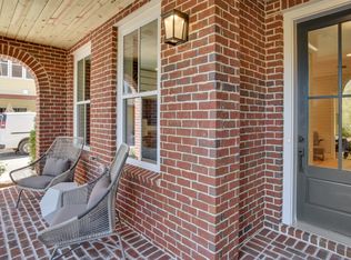 615 Brennan Dr, Decatur, GA 30033