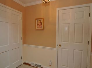 603 Meade Dr, Greensboro, NC 27410