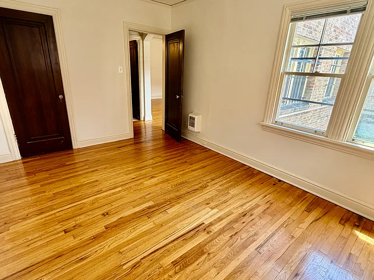 1275 N Washington St — Photo 8
