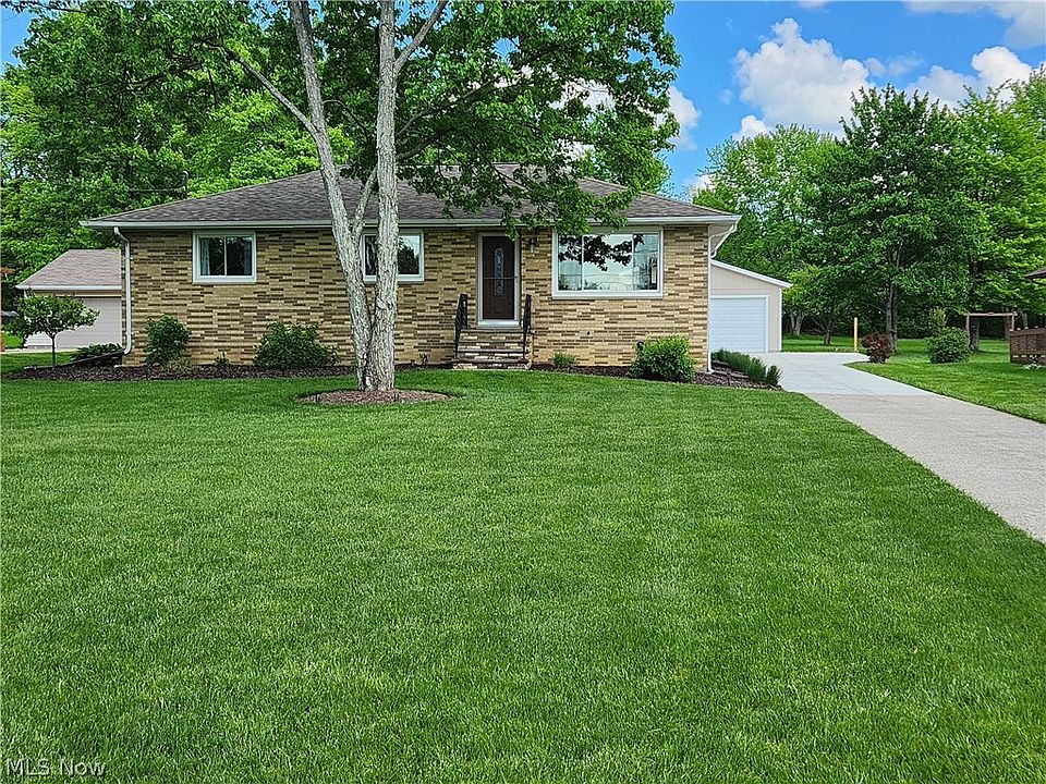 1st image of 1271 Catherine Dr
