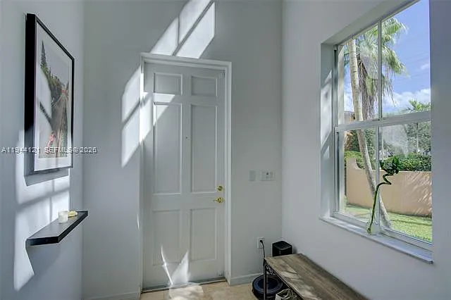 4867 Ponce De Leon Blvd — Photo 28