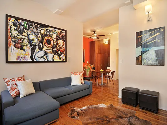 Sold by Sotheby's International Realty | media 17