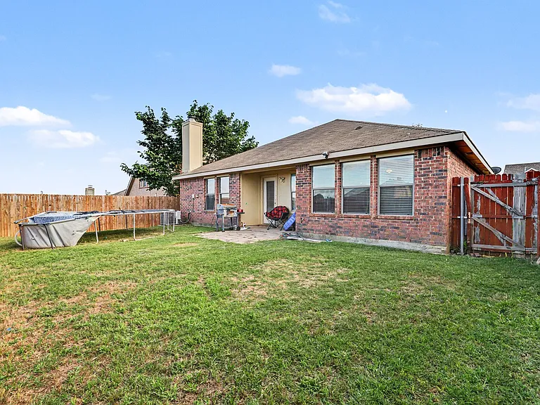 3608 Dove Ln — Photo 26