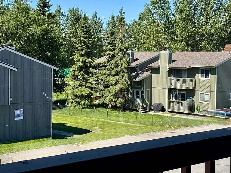 11427 Heritage Ct #9 — Photo 20