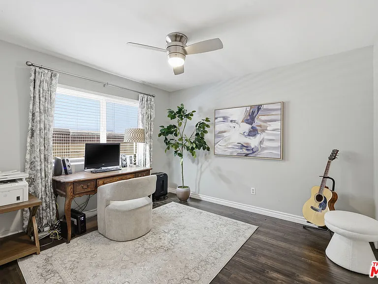 5507 Bluebell Ave — Photo 18