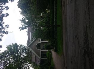 8 Sears Rd, Brookline, MA 02445