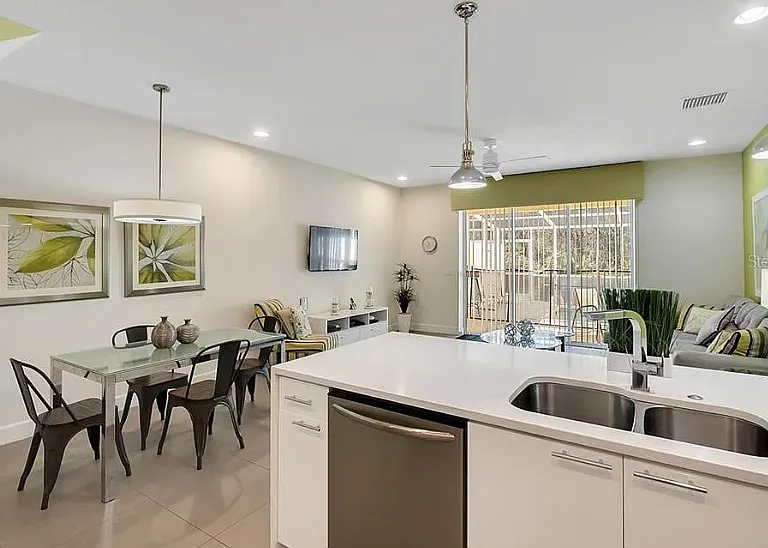 1537 Tranquil Ave — Photo 13