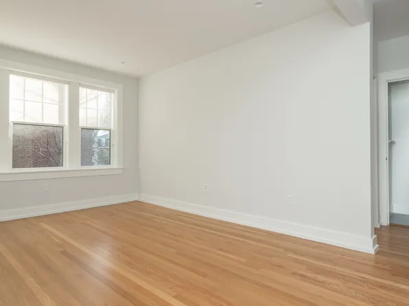 17 Frost St #22, Cambridge, MA 02140