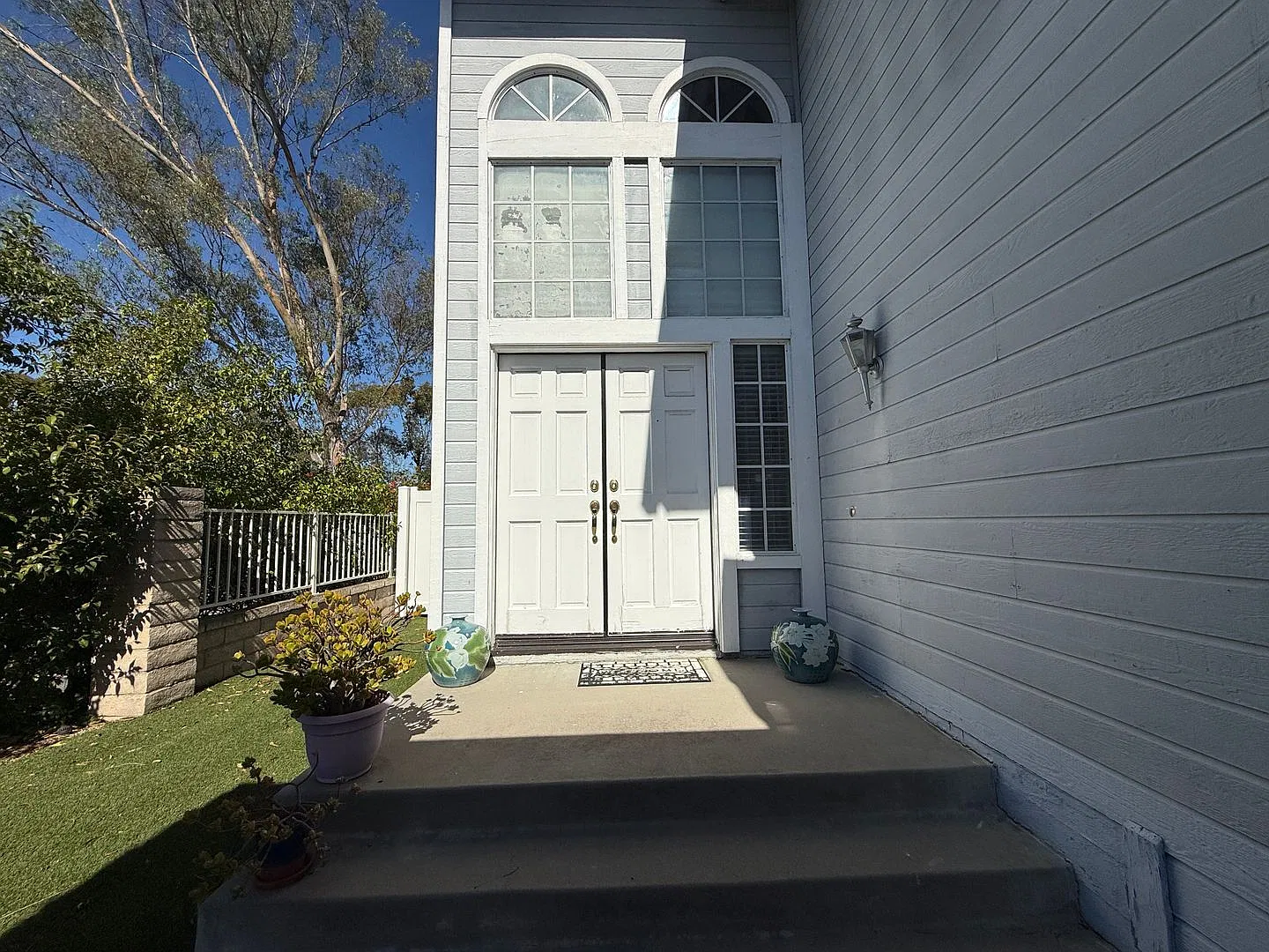 Spacious 3 Bedroom House Near Hiking Trails In Tierrasanta — Photo 2