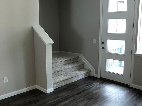 Great room facing balcony