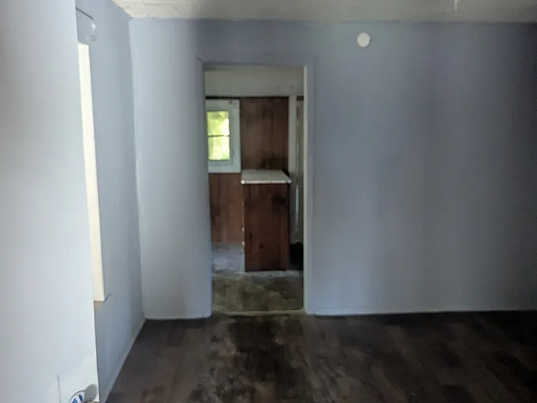 925 Moncrief St — Photo 4