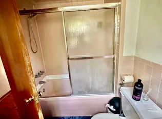 100 Kossuth St, Somerset, NJ 08873