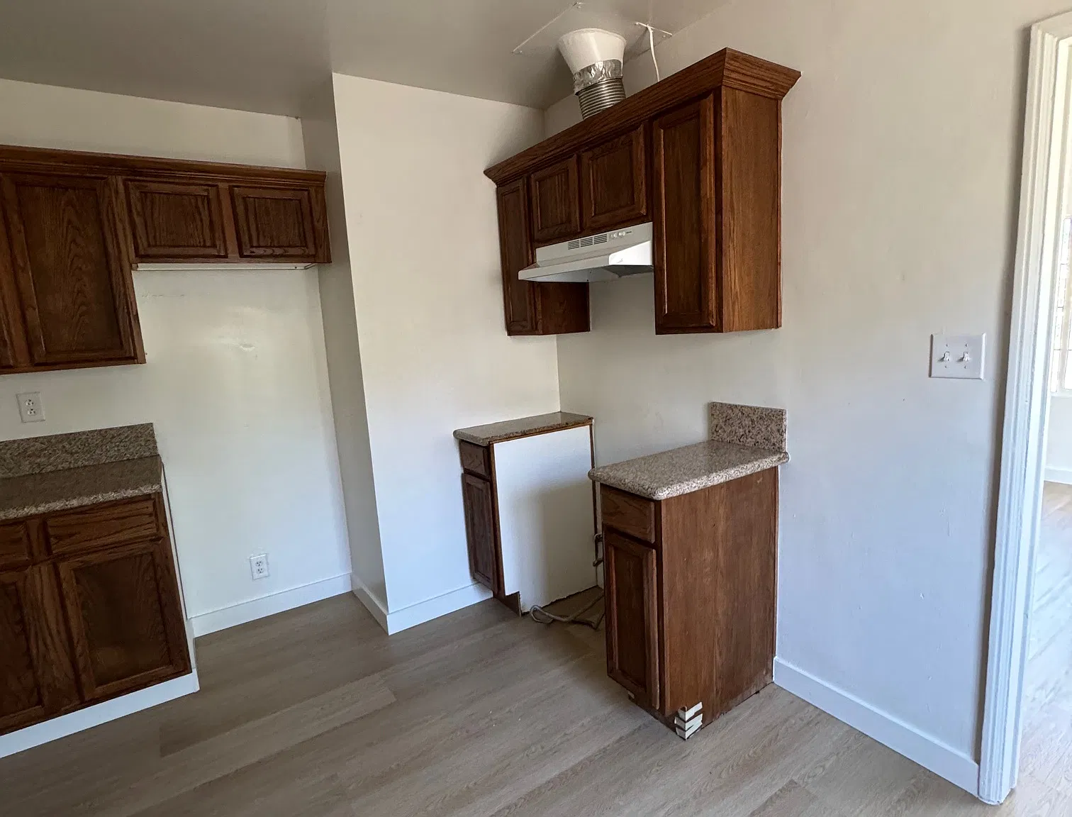 2 bed, 800 sqft, $1,295 — Photo 4