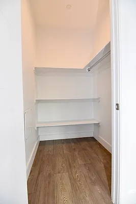 Rented by Bohemia Realty Group | media 7