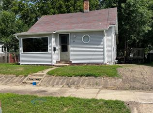 27 11th St NW, Rochester, MN 55901