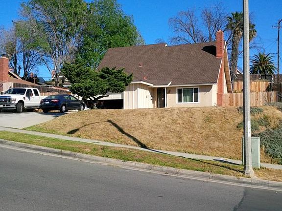 3rd image of 505 Mesa Dr