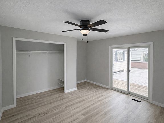 3rd image of 5240 Holdrege St