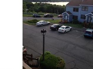 806 Lake Vista Dr, East Hampton, CT 06424