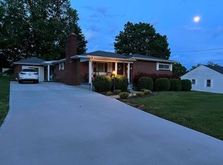 213 Jarvis Ave, Somerset, KY 42501