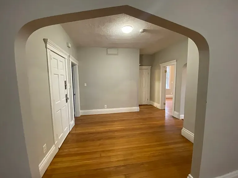 39 Harwood St #2 — Photo 11