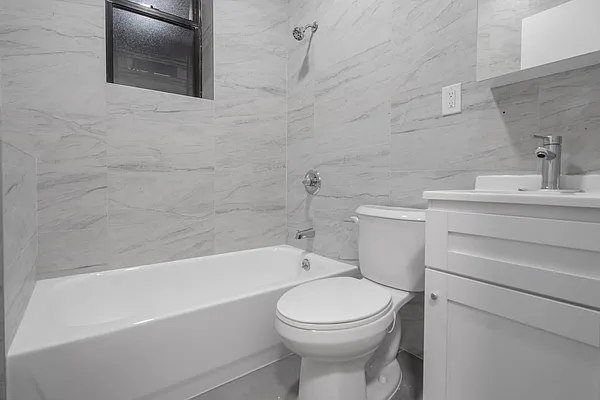 Rented by Doorway NYC, LLC | media 7