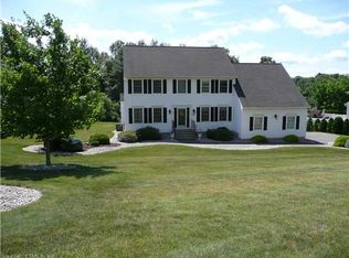 32 Fawn Dr, Farmington, CT 06032