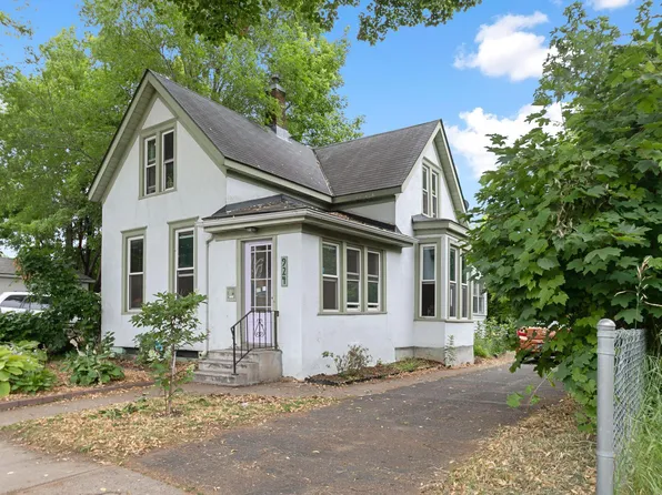924 Fremont Ave, Saint Paul, MN 55106