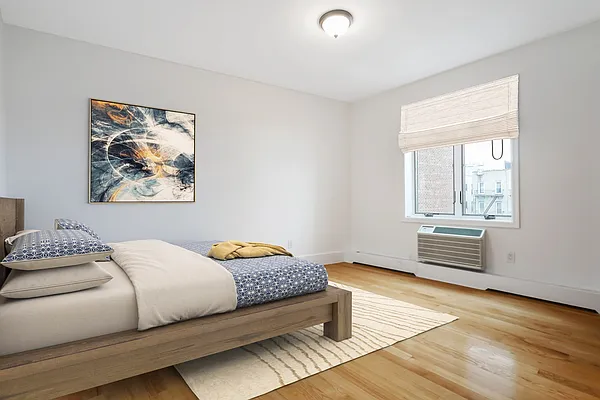Sold by Daniel Gale Sotheby's International Realty | media 13