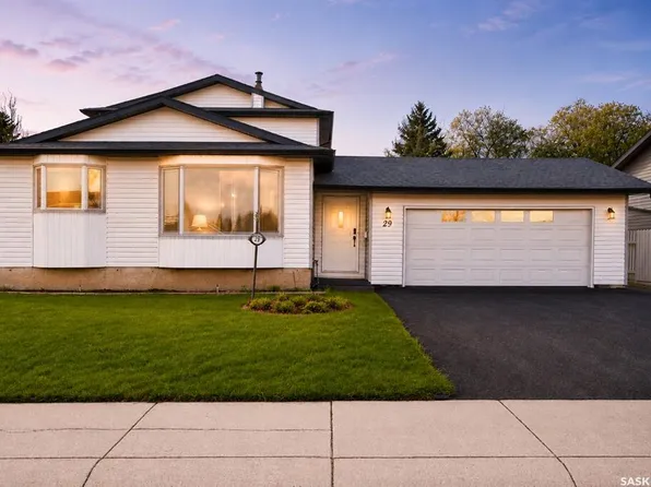 29 Edelweiss CRESCENT, Moose Jaw, SK S6J 1E4