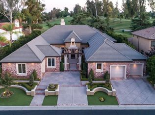 1369 E Carlyle Way, Fresno, CA