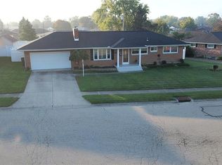 4122 Phoenix Dr, Springfield, OH 45503