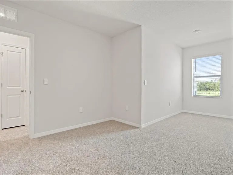 17709 Crescent Moon Loop — Photo 17