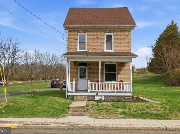 429 Main St, Green Lane, PA 18054