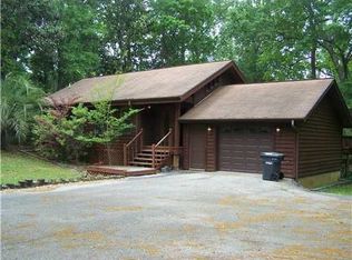 1204 Lucas Rd, Gautier, MS 39553