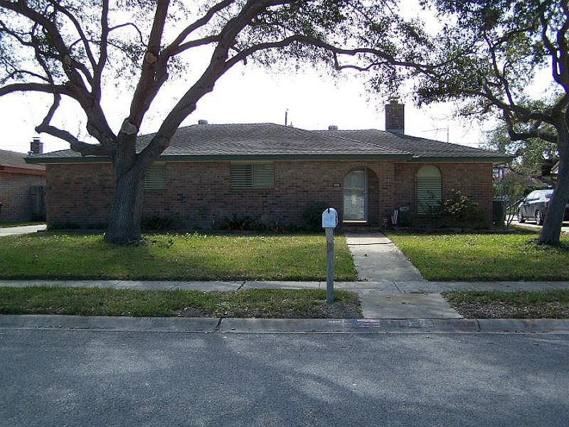 1st image of 509 Coral Reef Dr