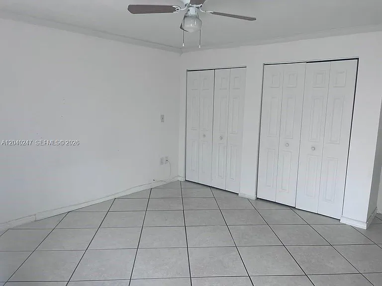 1607 SW 136th Pl #2 — Photo 4