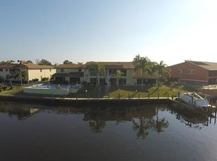 3702 SE 12th Ave APT 1E, Cape Coral, FL 33904
