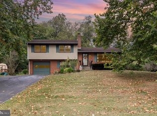 140 Shatto Dr, Carlisle, PA 17013