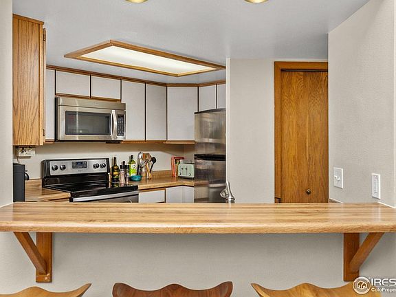 3rd image of 2962 Shadow Creek Dr #308