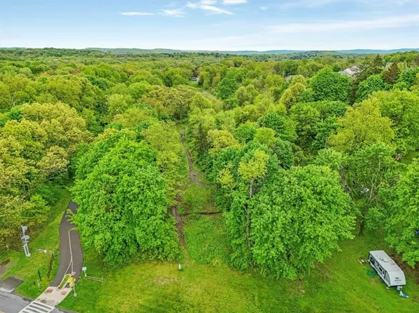 240 N Grand Avenue, Poughkeepsie, NY 12603