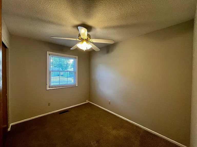2714 Allegany Ave — Photo 19