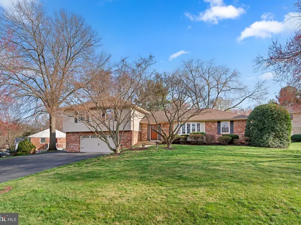 3612 Dellabrooke St, Olney, MD 20832