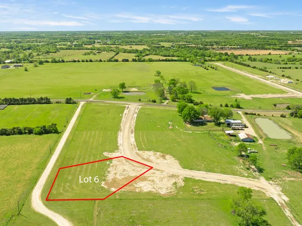 Fm 79, Sumner, TX 75486