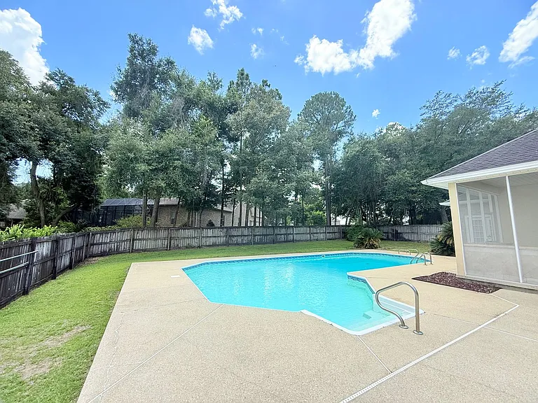 4157 Castle Gate Dr — Photo 19