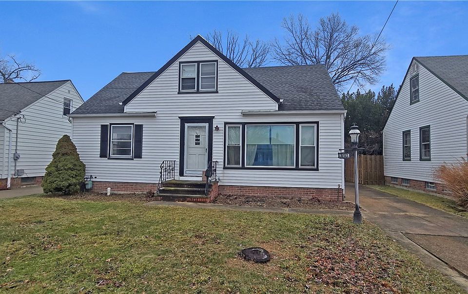 1st image of 351 Clarmont Rd