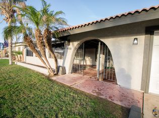 1058 Ridge Park Dr, Brawley, CA 92227