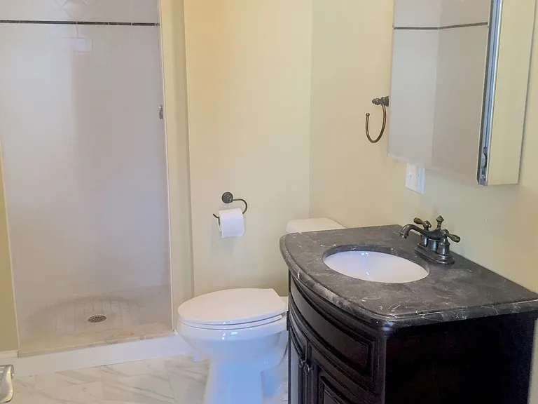 75-77 Beechcroft St #3 — Photo 9